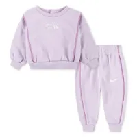 Nike Essentials Set